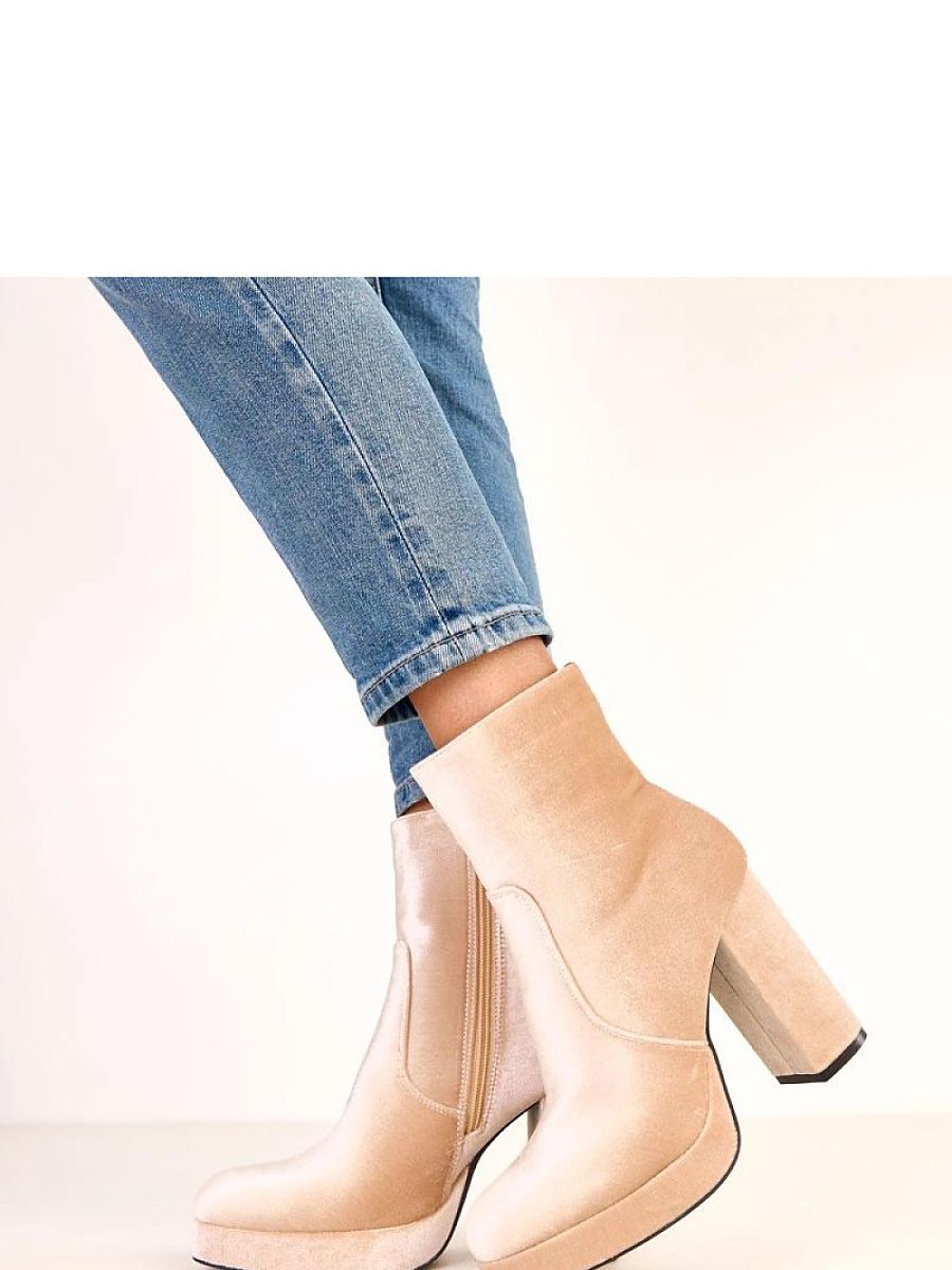  Heel boots model 220580 Solea 