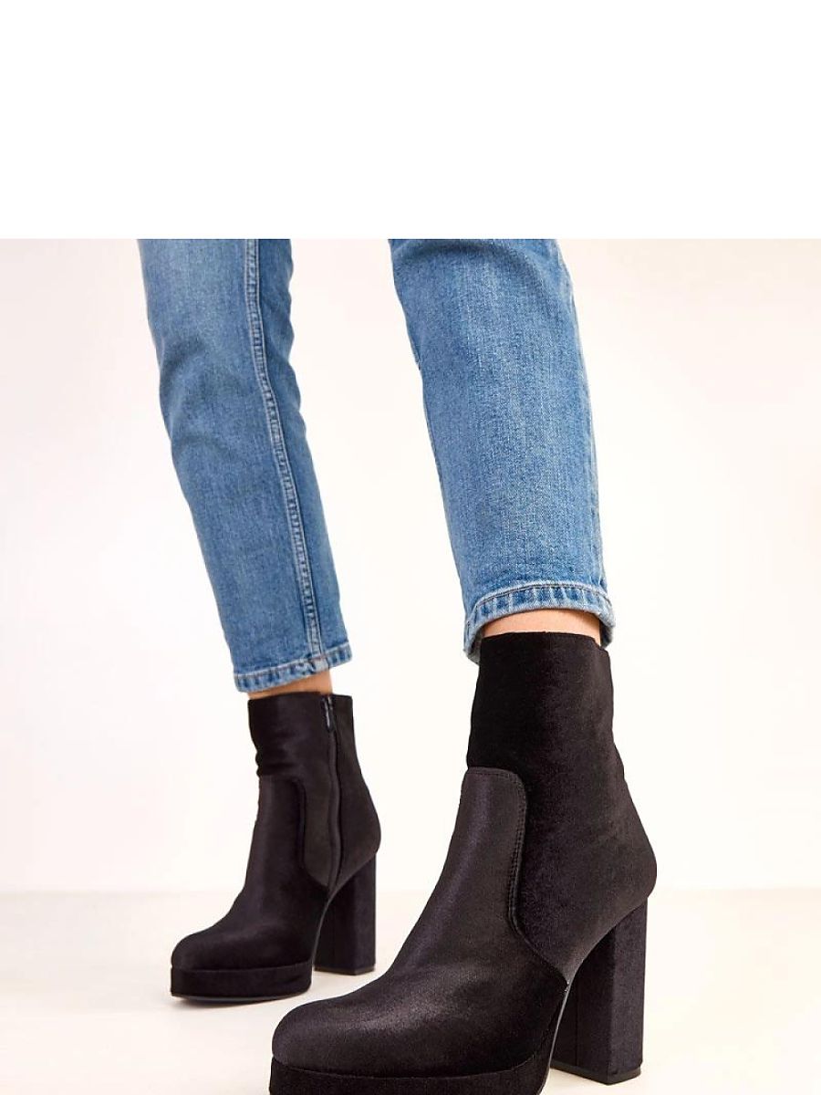  Heel boots model 220581 Solea 