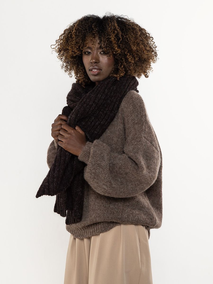  Shawl model 220842 awama 