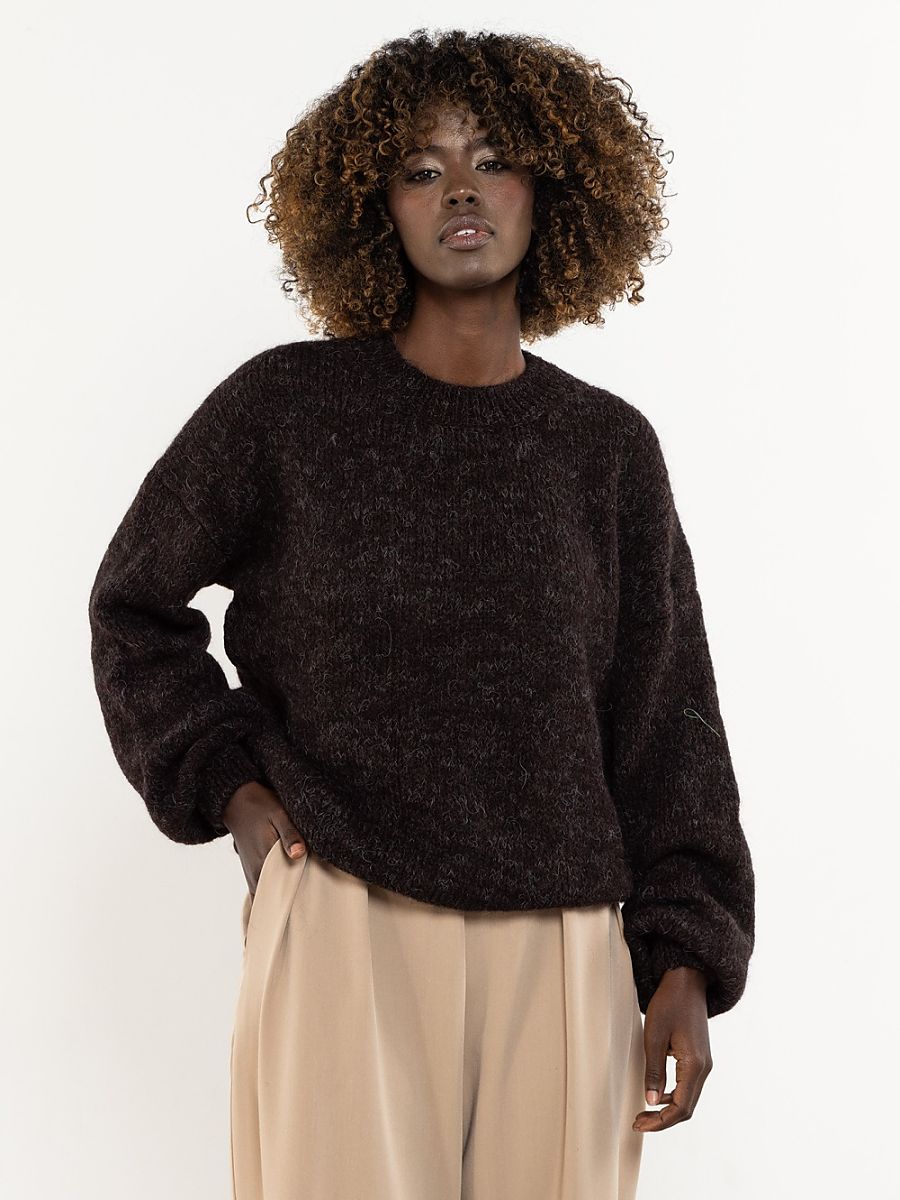  Jumper model 220850 awama 