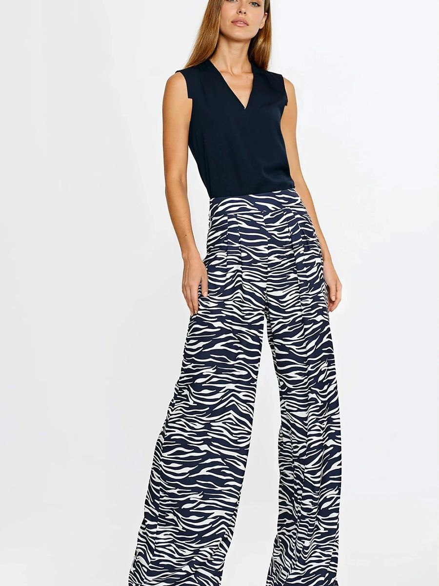  Blouse model 221212 Nife 
