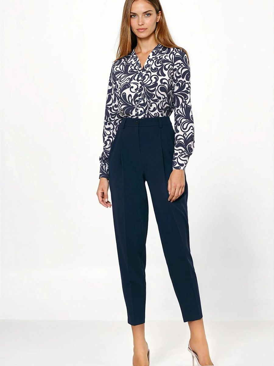  Women trousers model 221220 Nife 