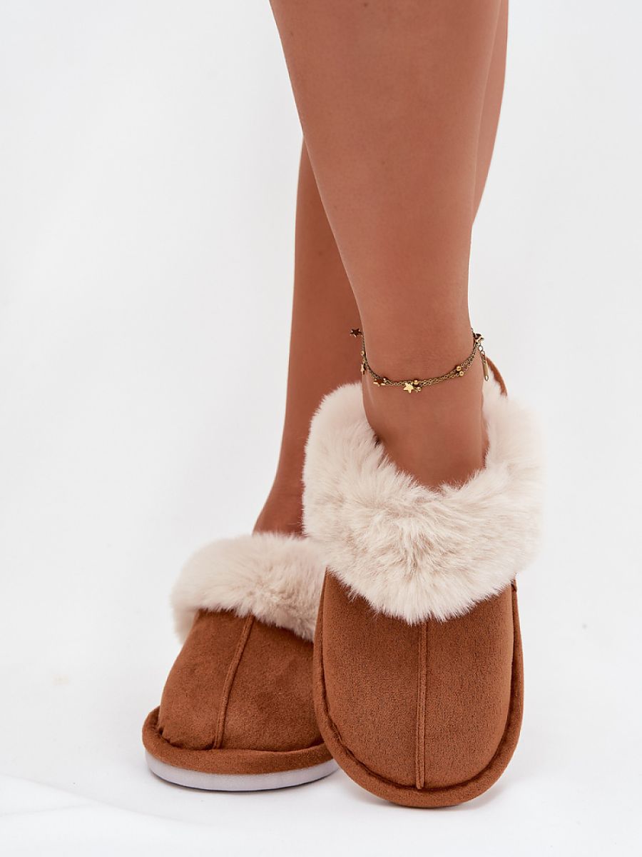  Slippers model 221482 Step in style 