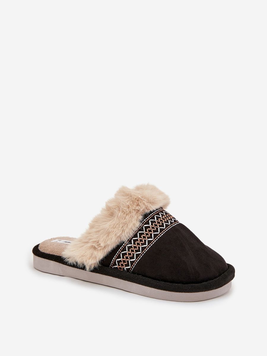  Slippers model 221488 Step in style 