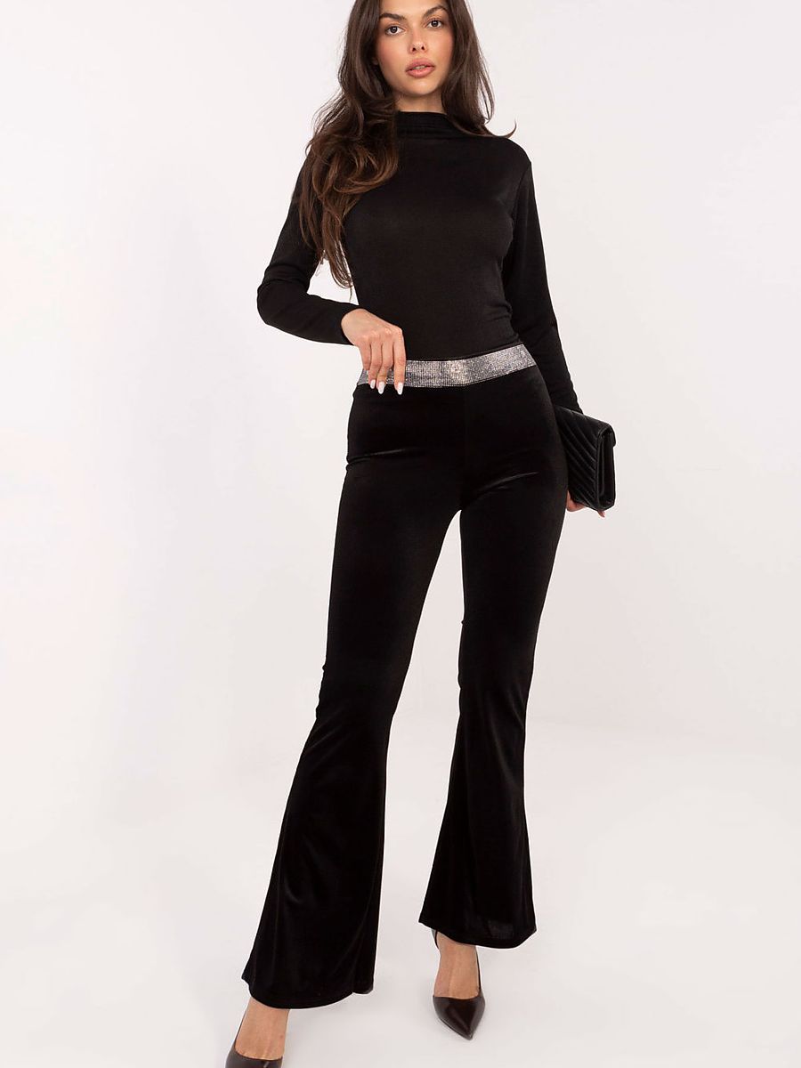  Women trousers model 221556 Italy Moda 