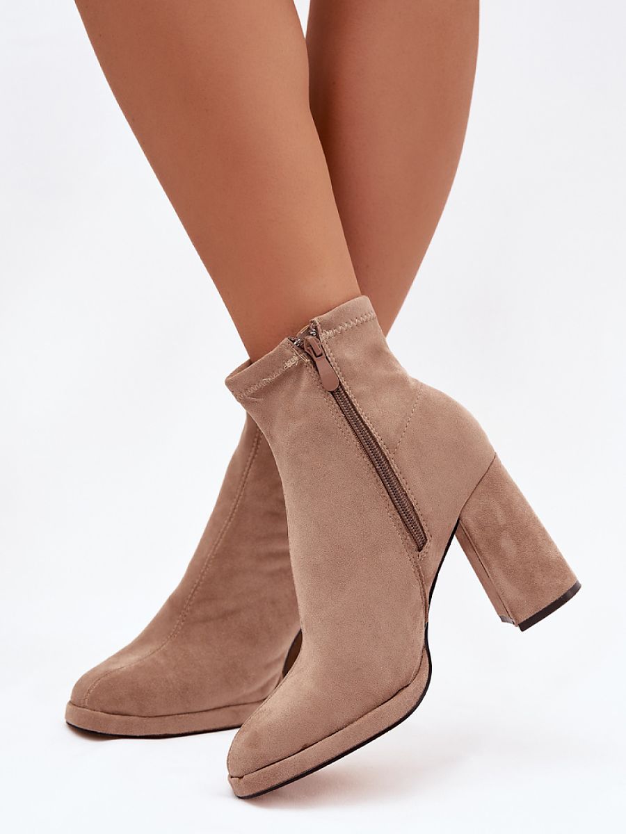  Heel boots model 221934 Step in style 