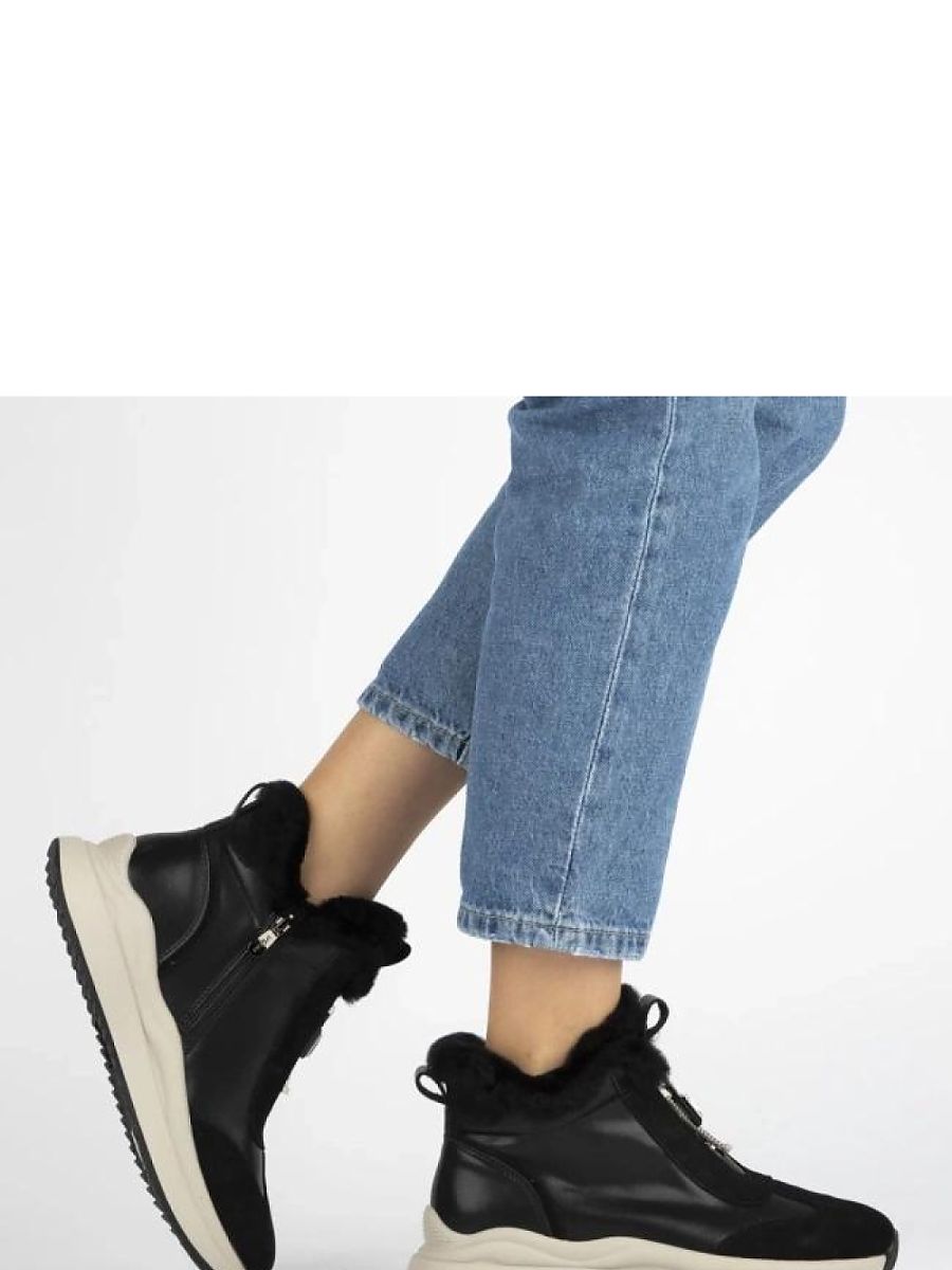  Platform boots model 222010 Solea 