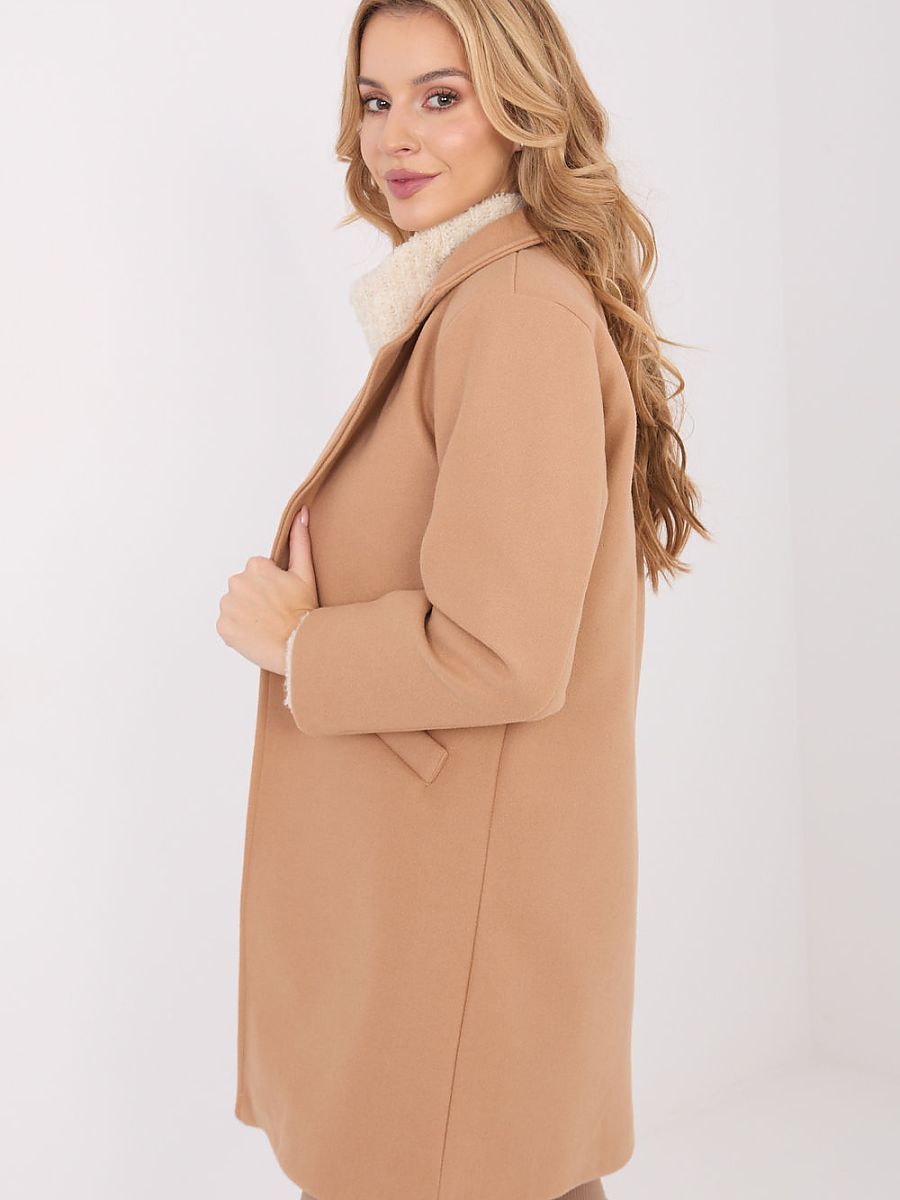  Coat model 222164 Italy Moda 