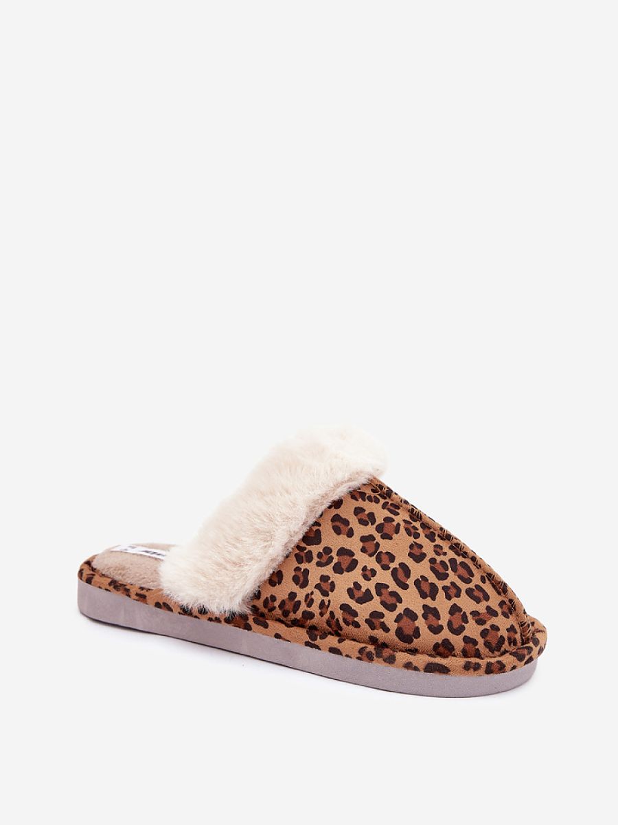  Slippers model 222281 Step in style 