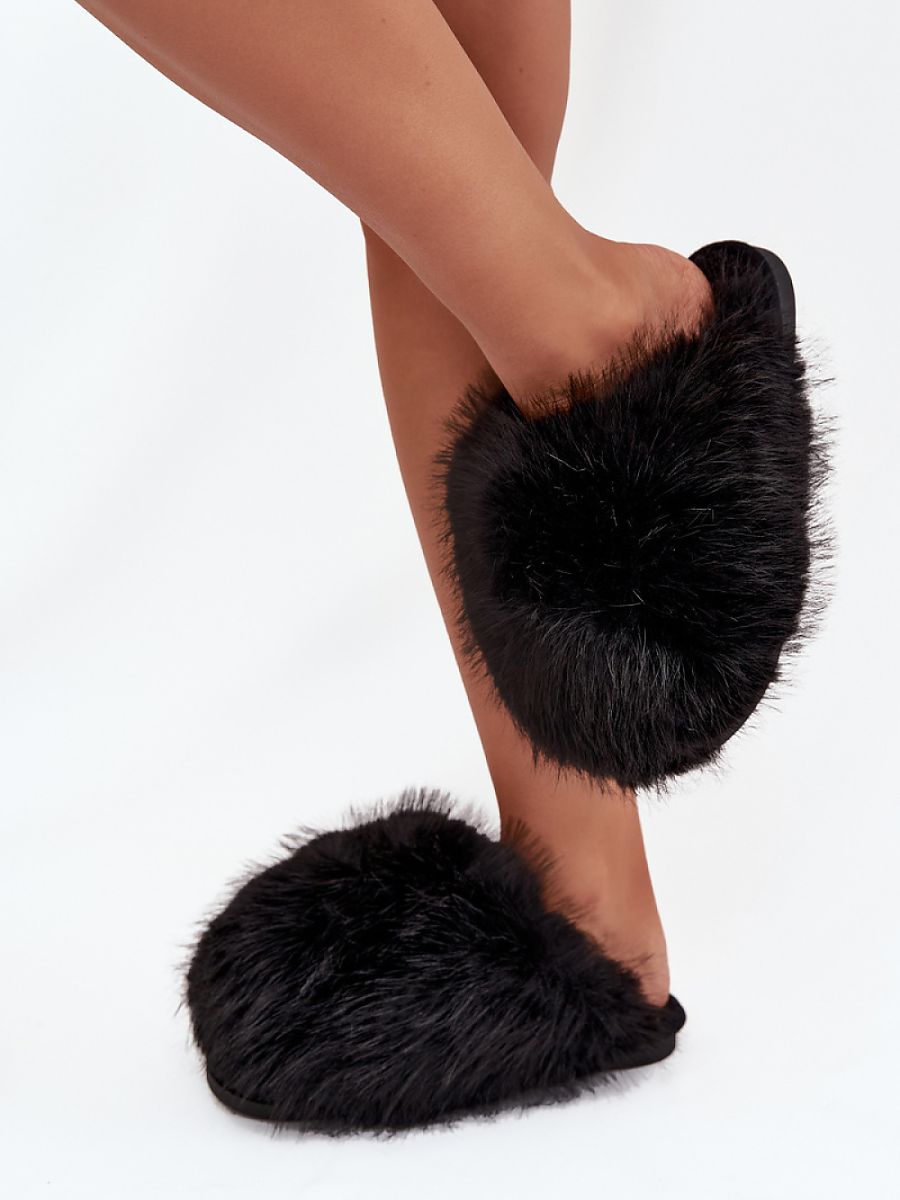  Slippers model 222289 Step in style 
