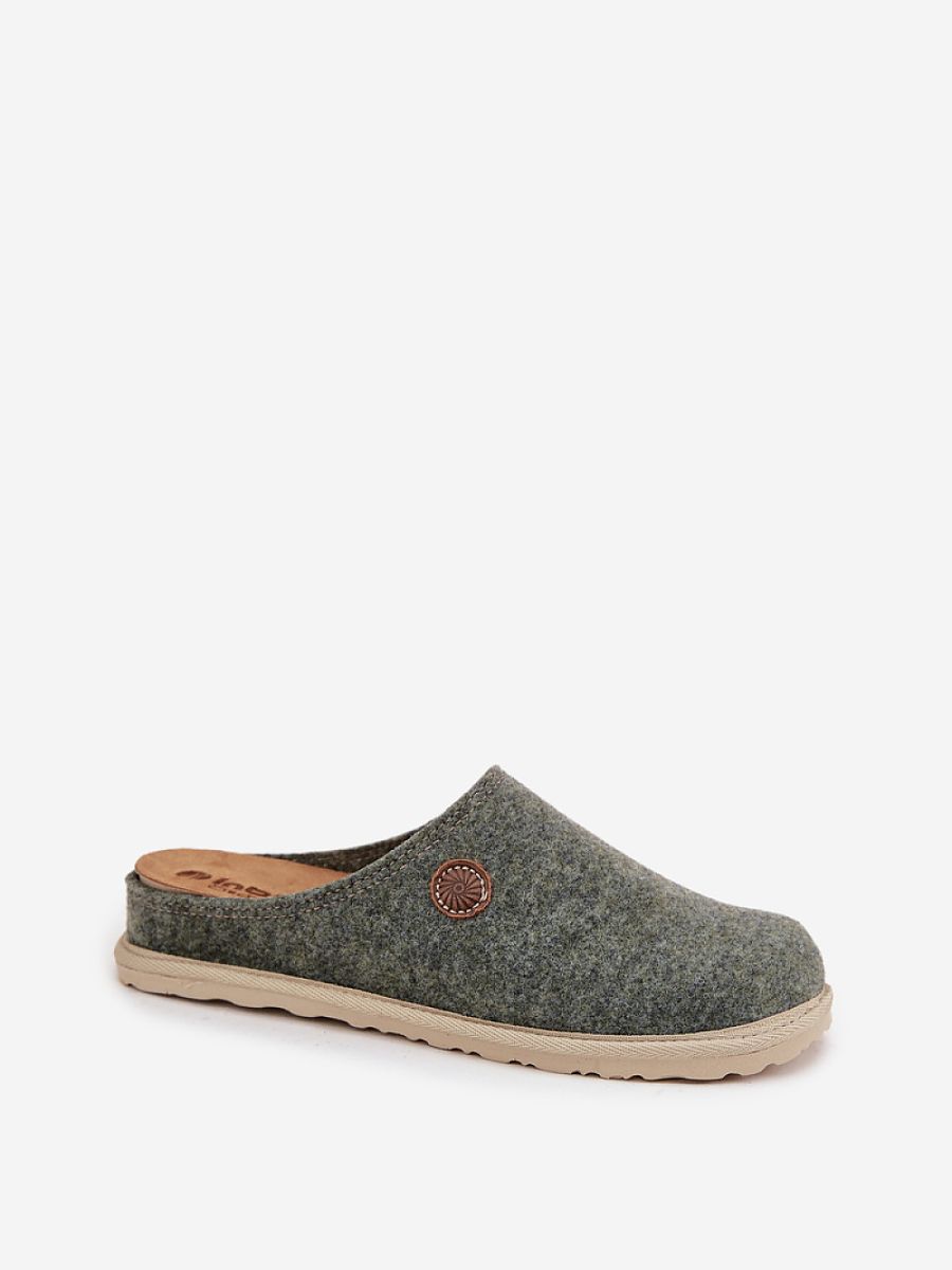  Slippers model 222292 Step in style 