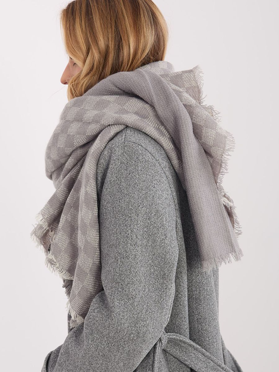  Shawl model 222303 AT 
