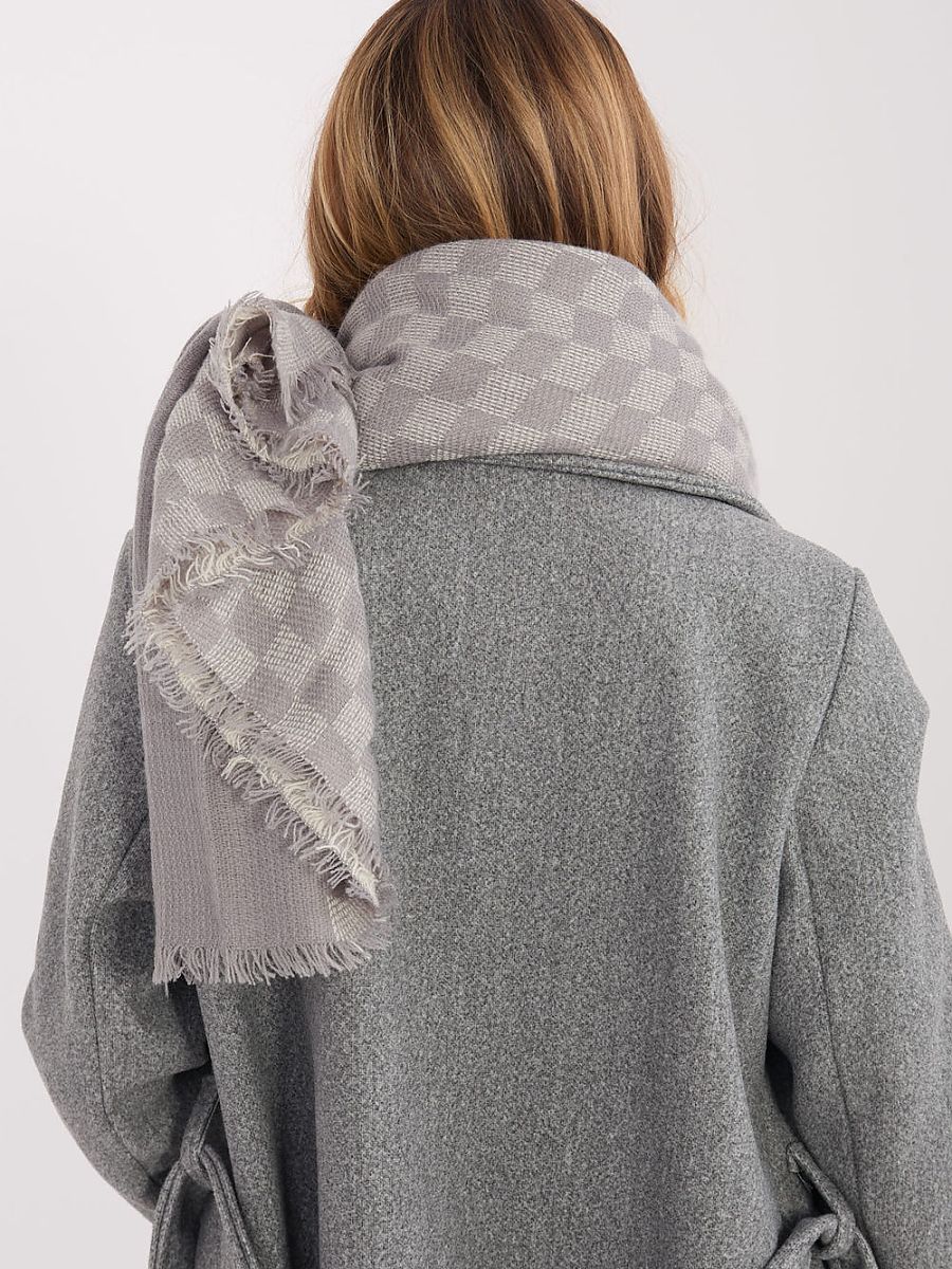  Shawl model 222303 AT 