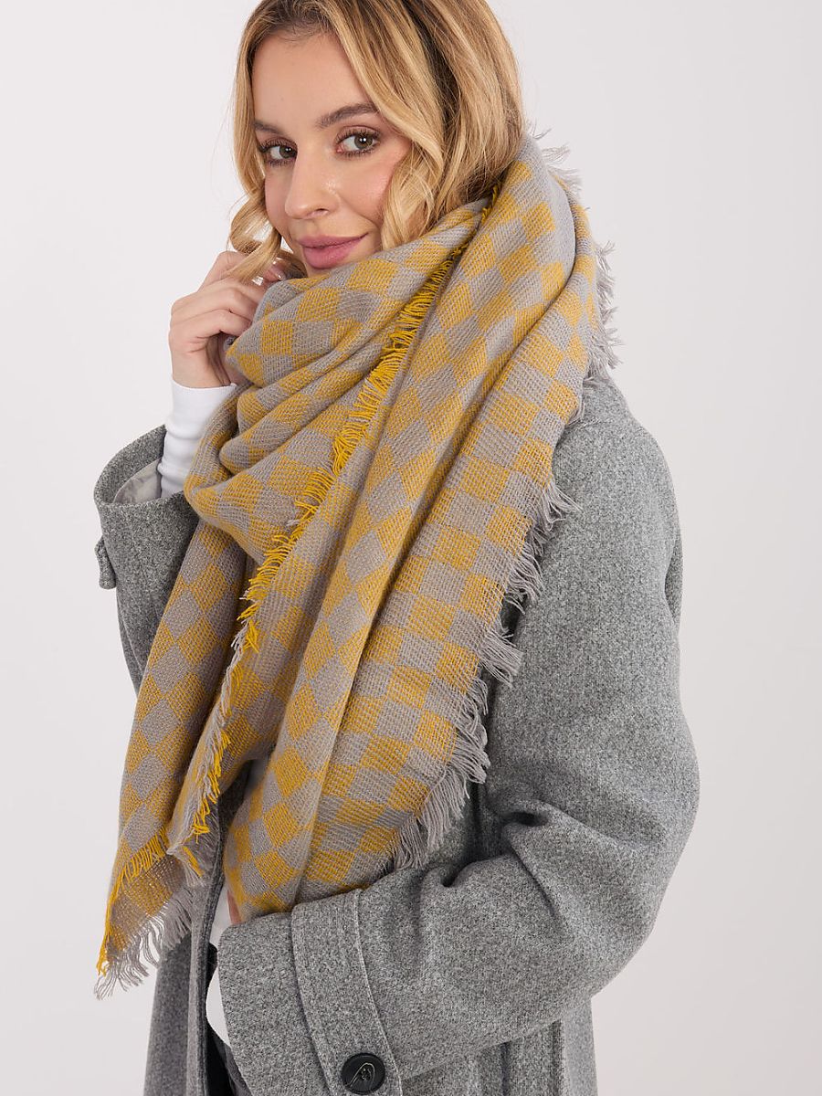  Shawl model 222312 AT 