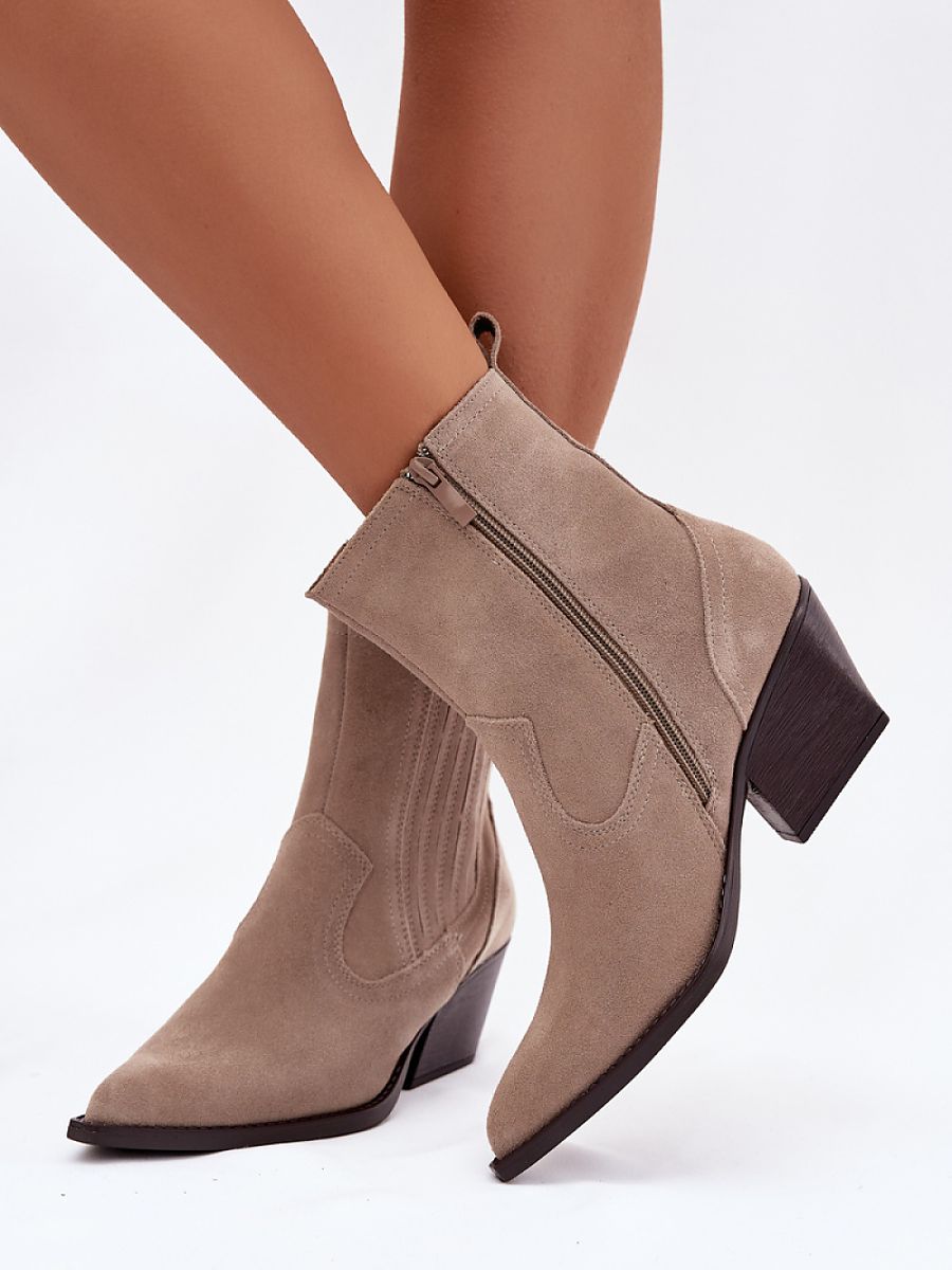  Heel boots model 222487 Step in style 