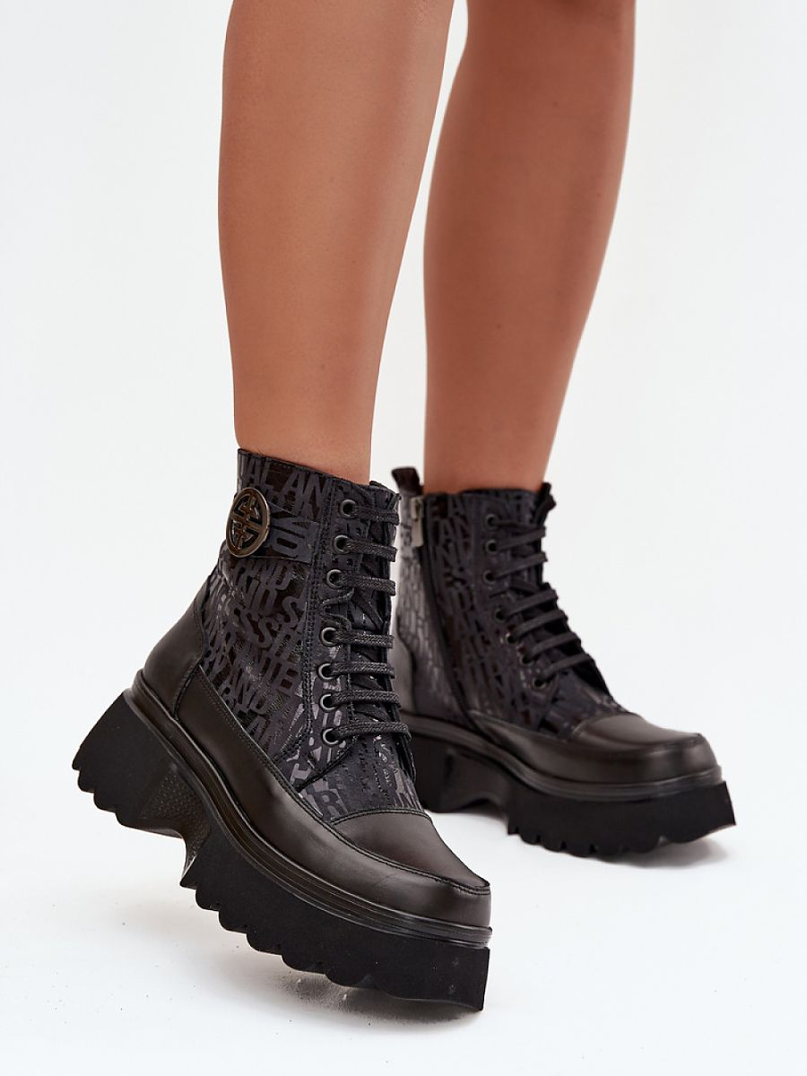  Boots model 222518 Step in style 