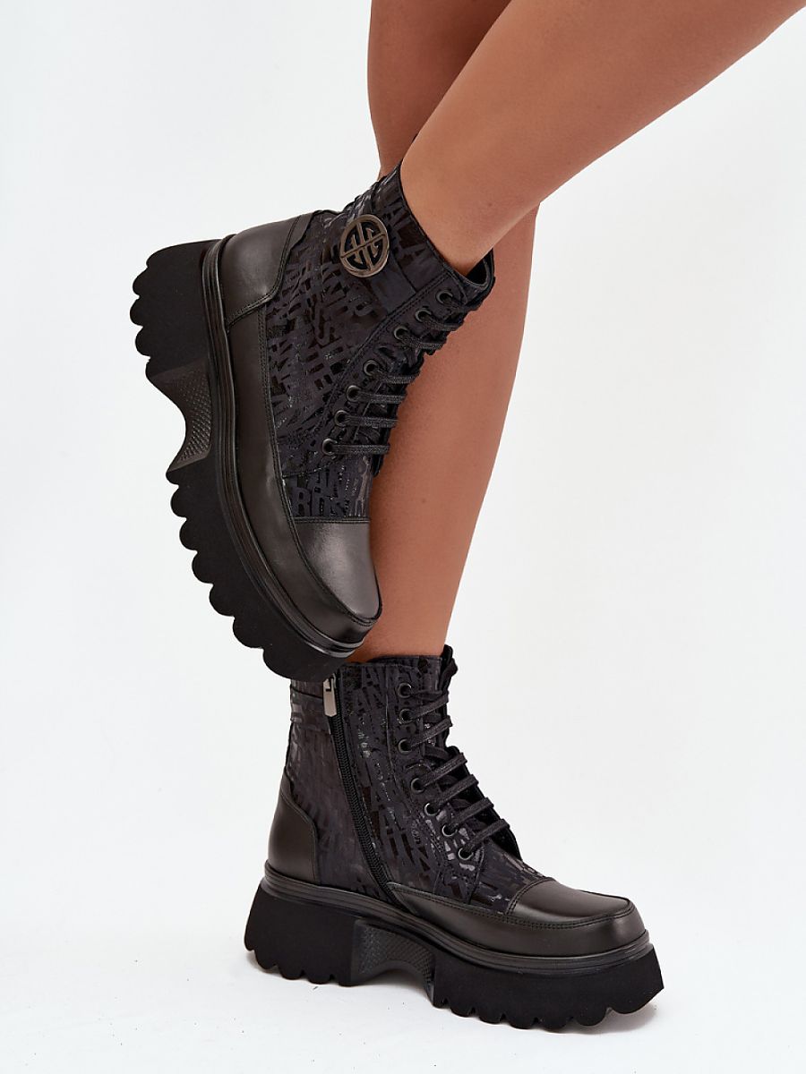  Boots model 222518 Step in style 