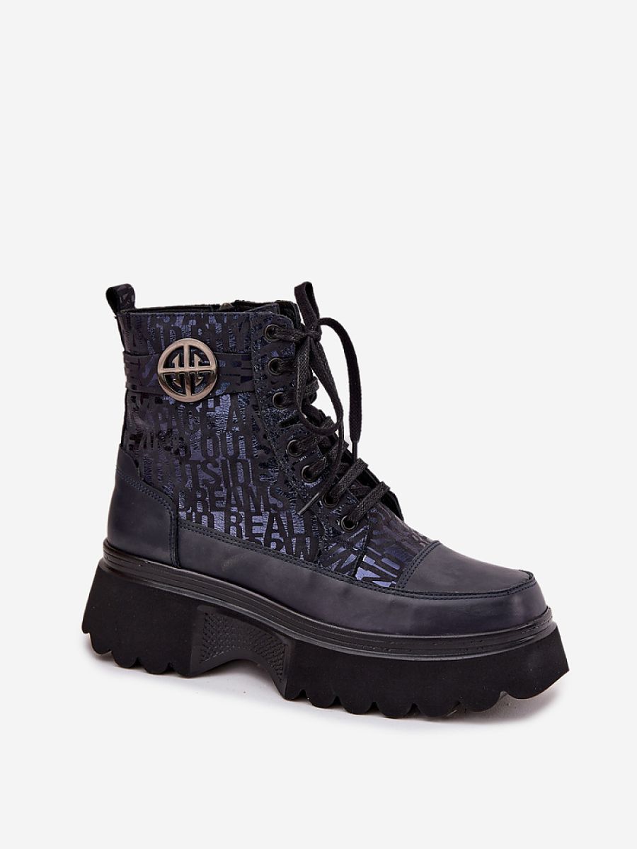  Platform boots model 222950 Step in style 