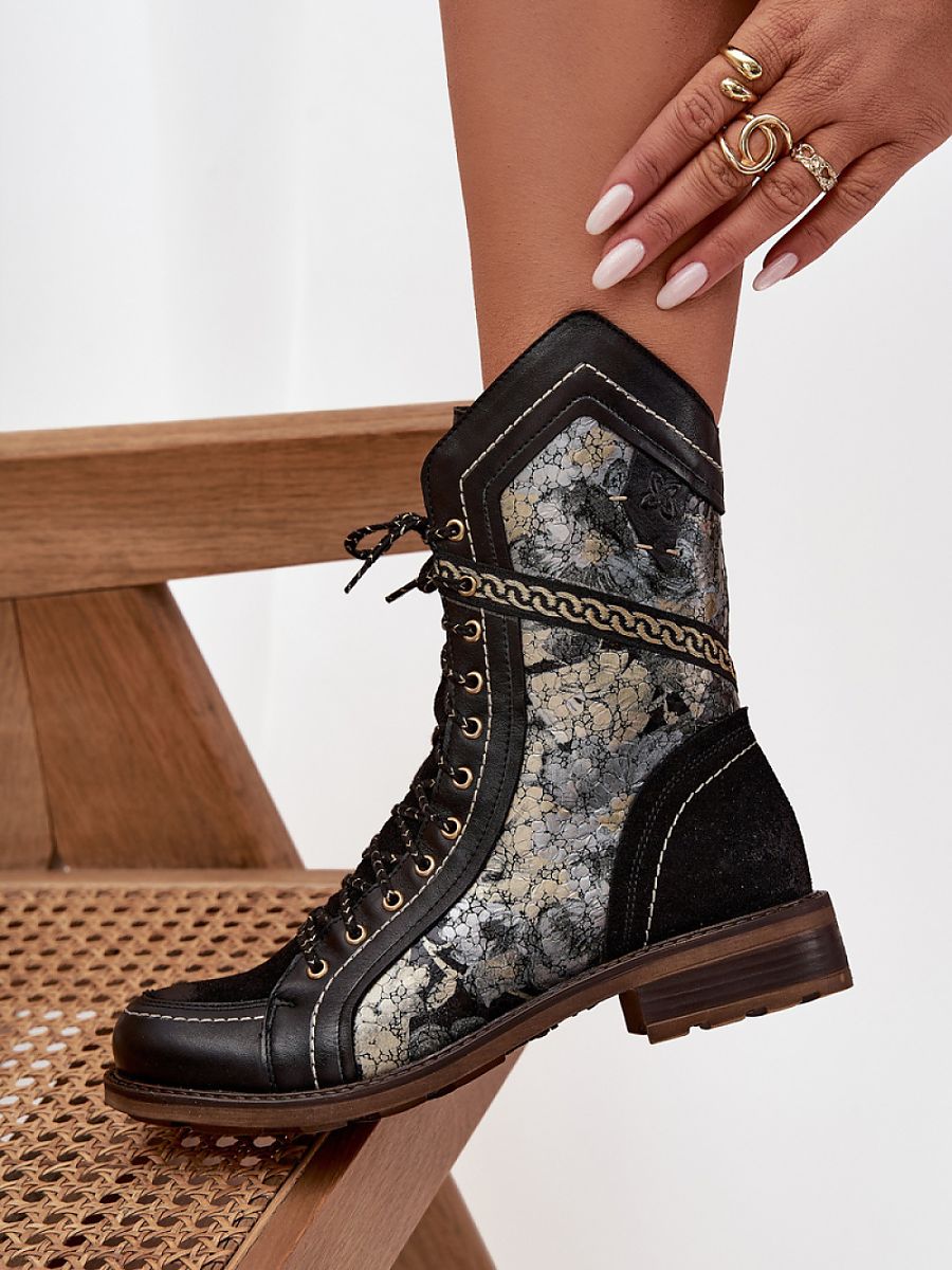  Boots model 222951 Step in style 