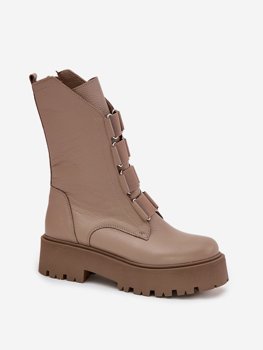  Platform boots model 222965 Step in style 