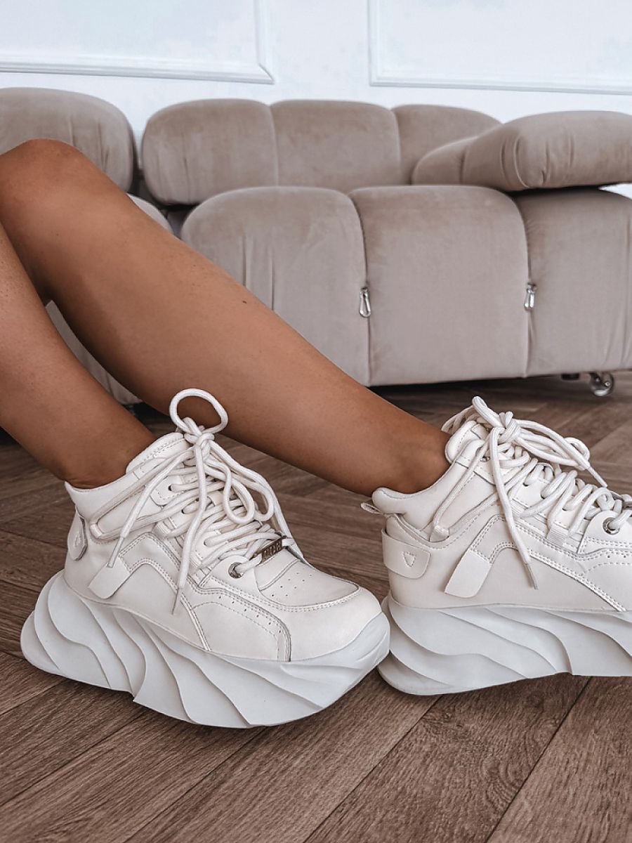  Sport Shoes model 222981 Step in style 