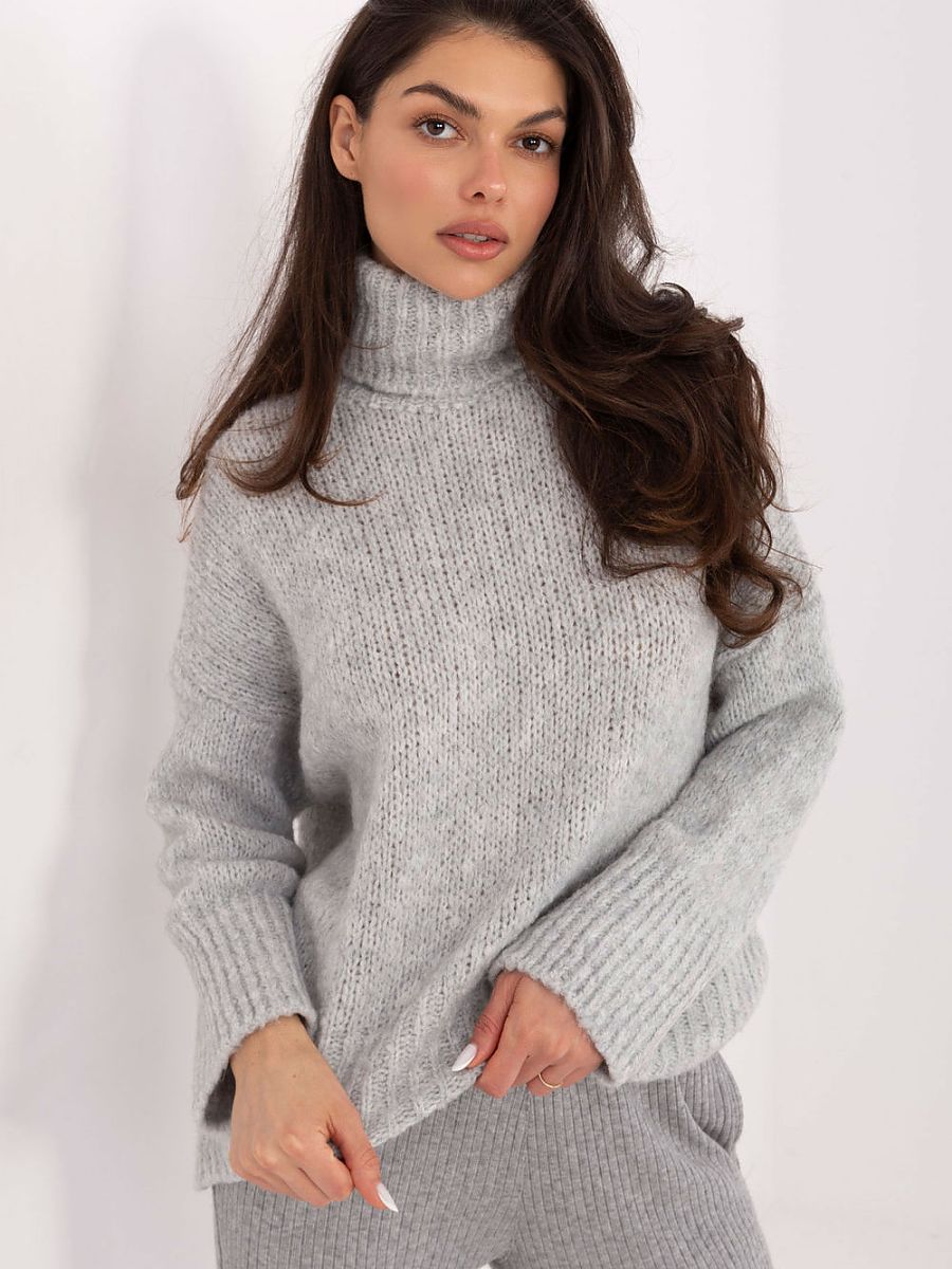  Turtleneck model 223095 Factory Price 