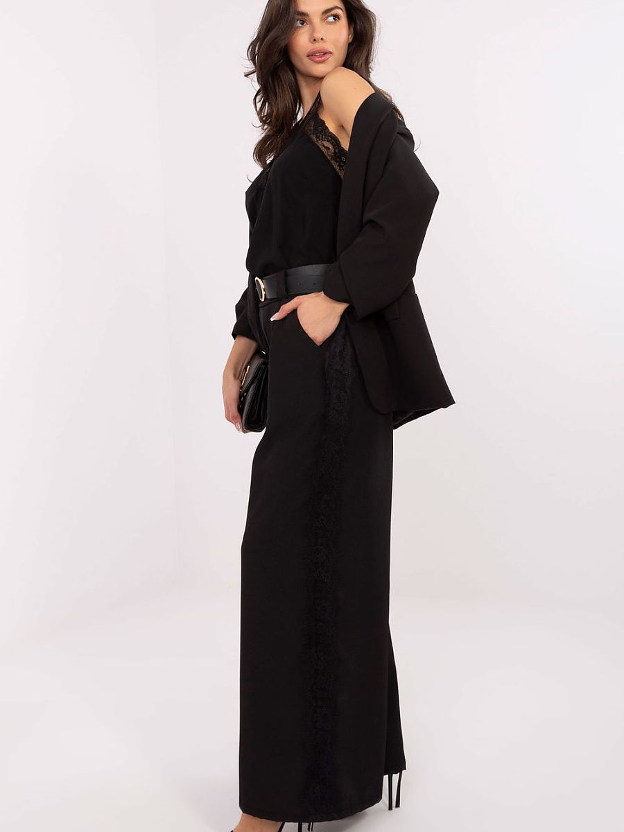  Women trousers model 223202 Italy Moda 
