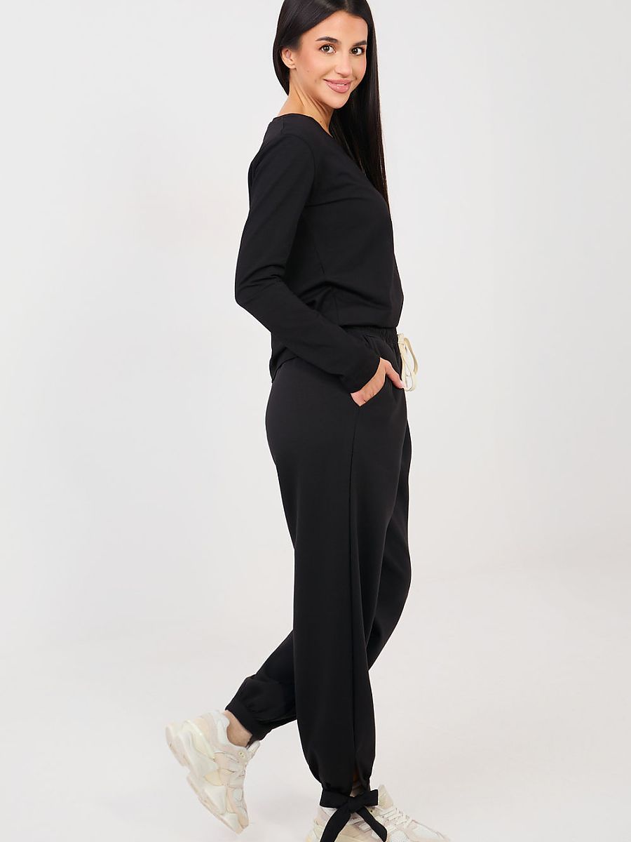  Tracksuit trousers model 223783 Italy Moda 