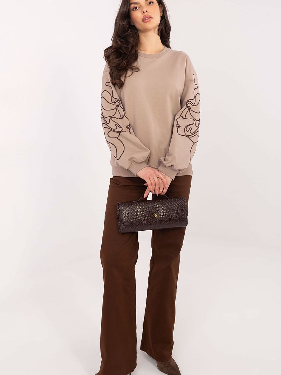  Sweatshirt model 223920 Relevance 