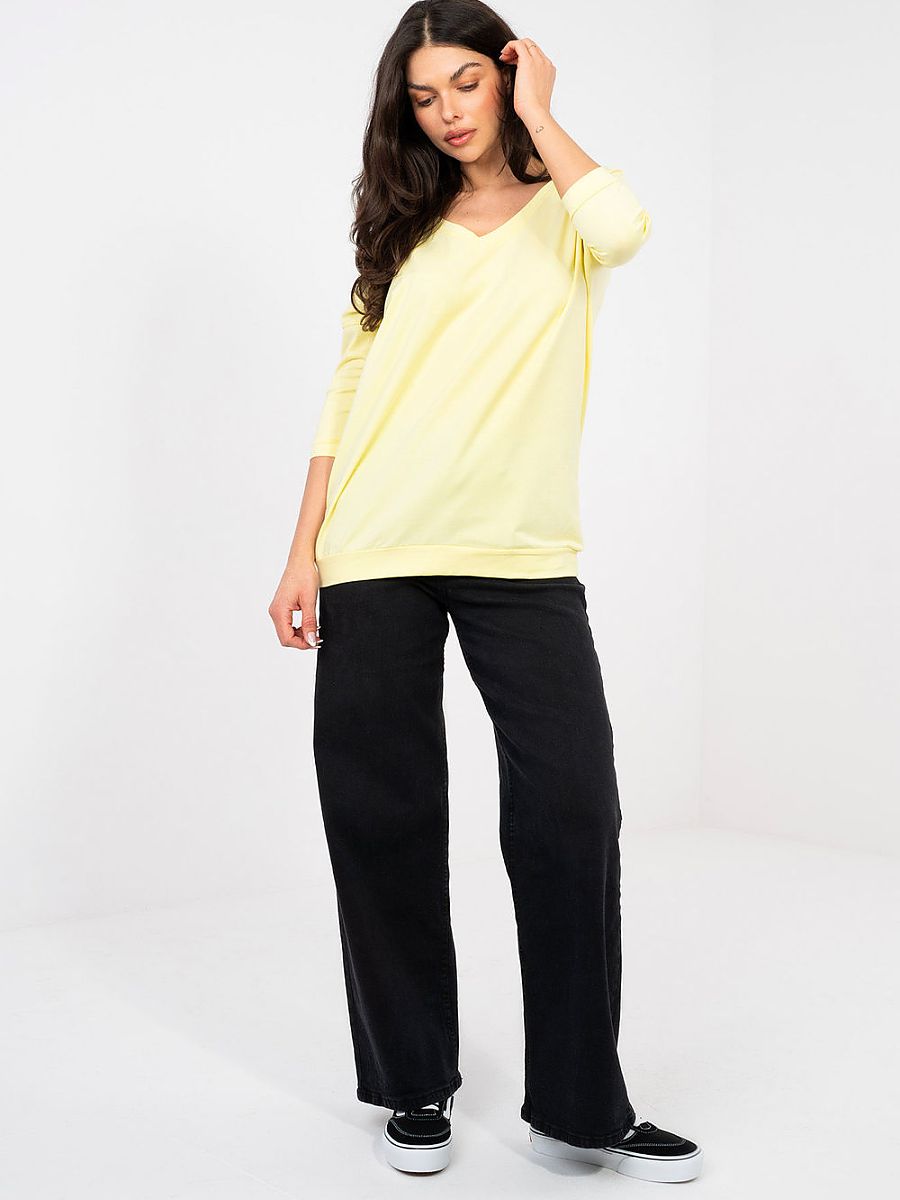  Blouse model 224654 Rue Paris 