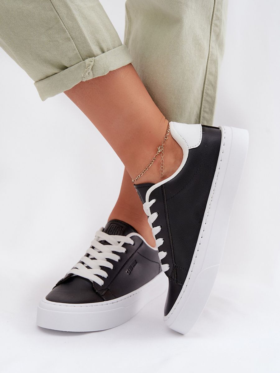  Sport Shoes model 224712 Step in style 