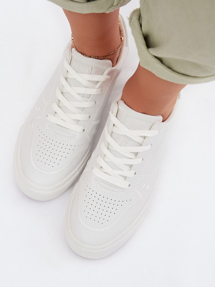  Sport Shoes model 224925 Step in style 
