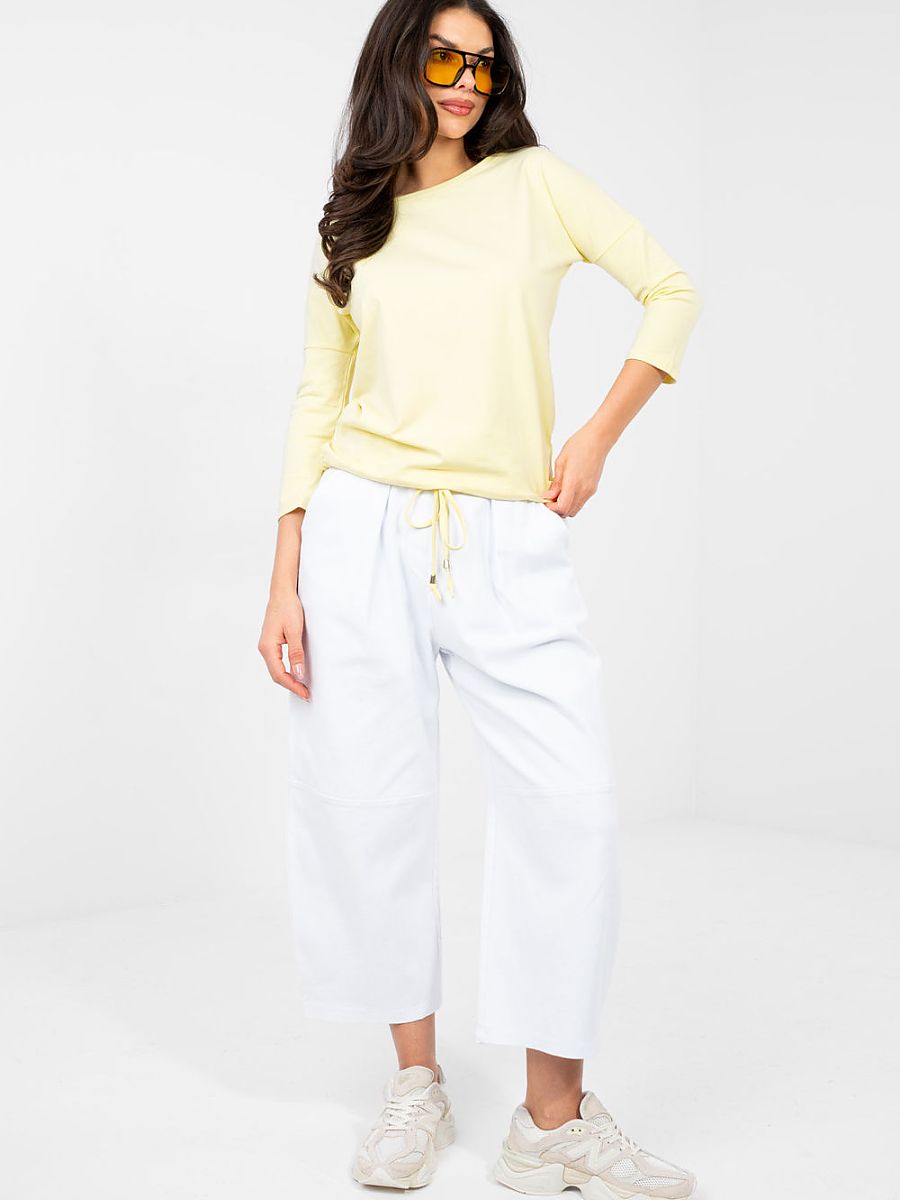  Blouse model 224948 BFG 