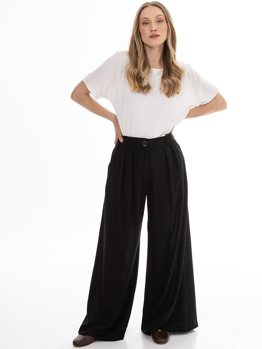  Women trousers model 225300 awama 