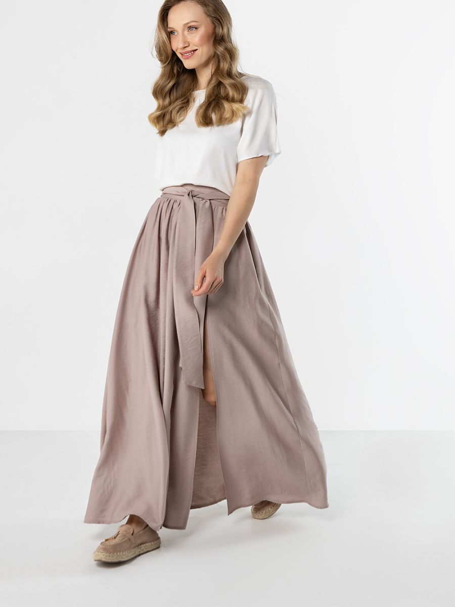  Long skirt model 225333 awama 