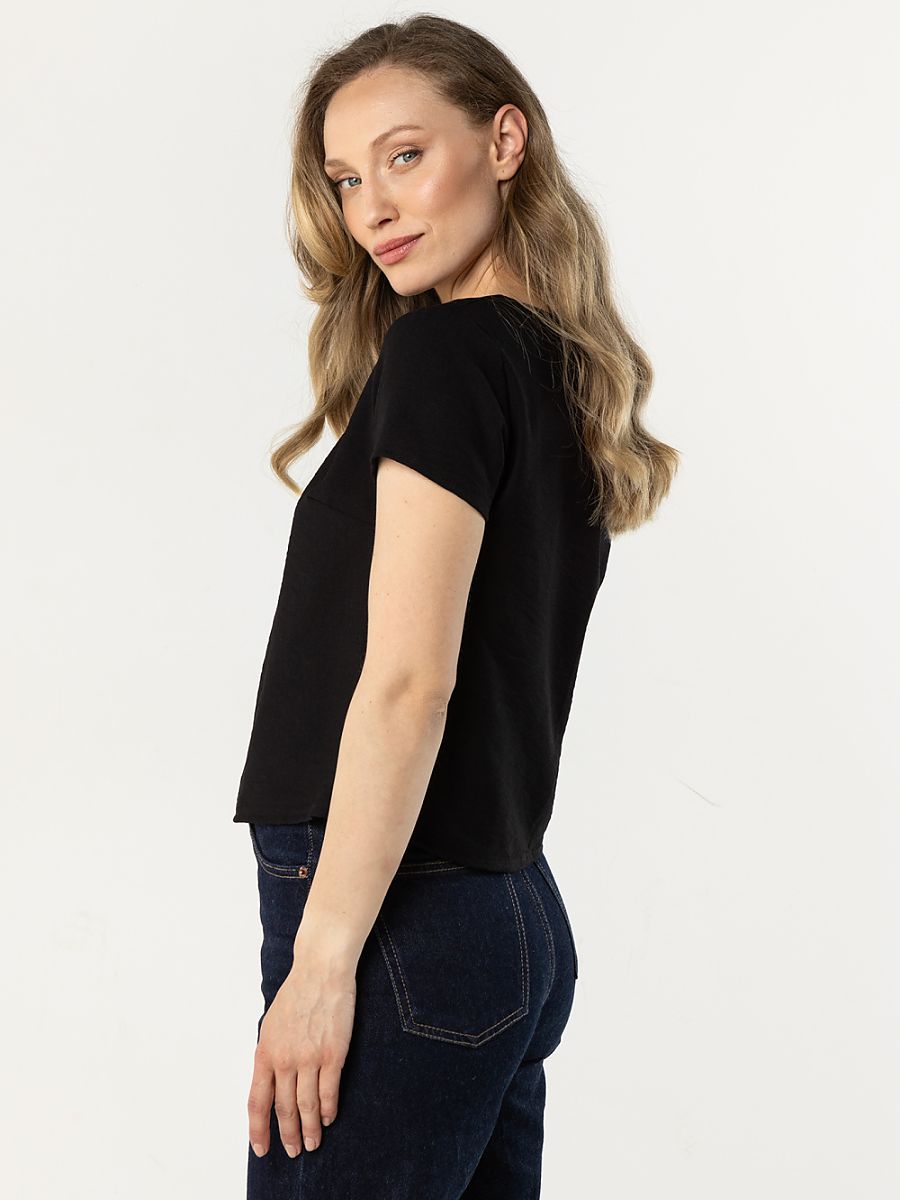  Blouse model 225338 awama 