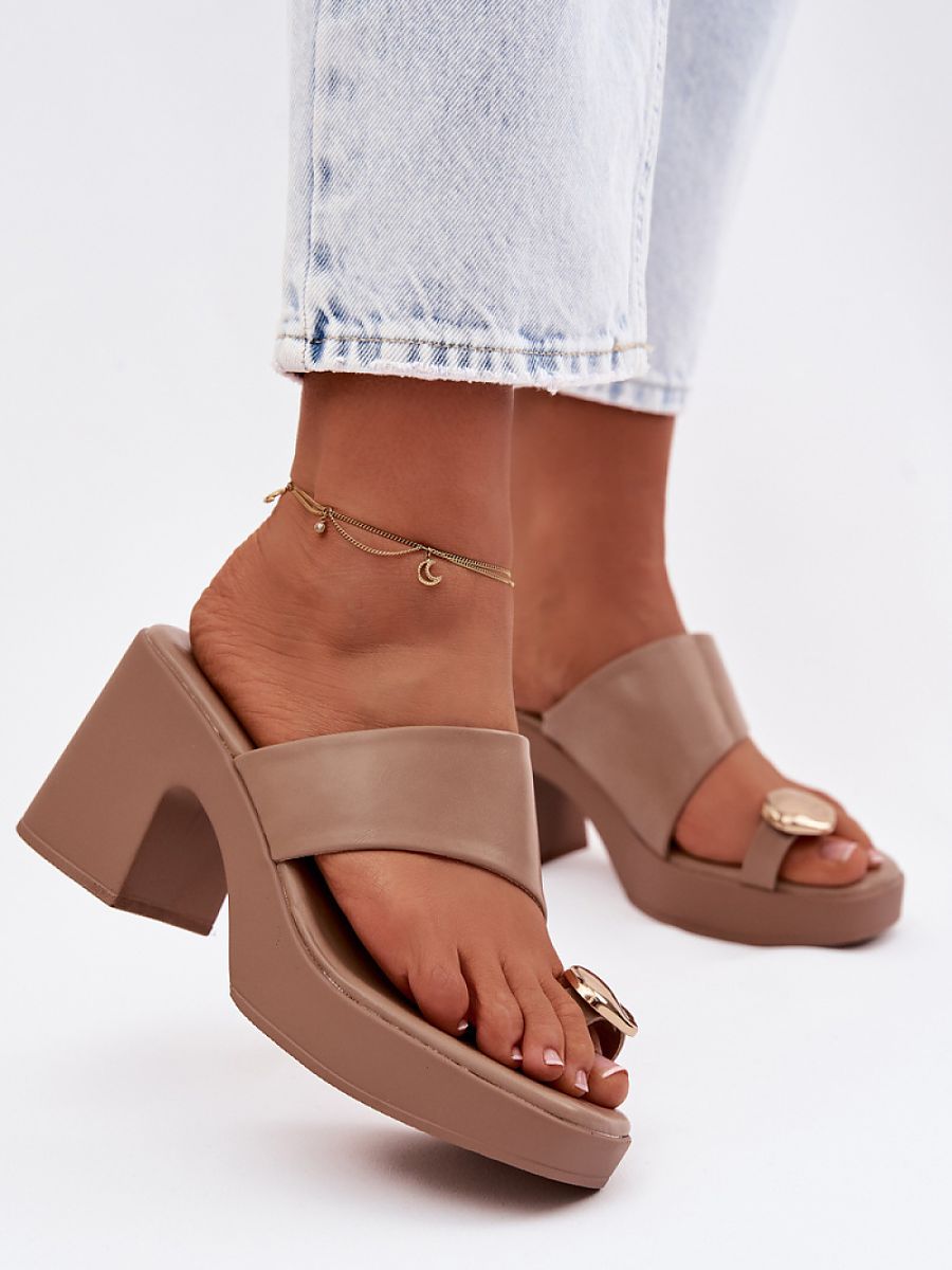  Heeled sandals model 225377 Step in style 