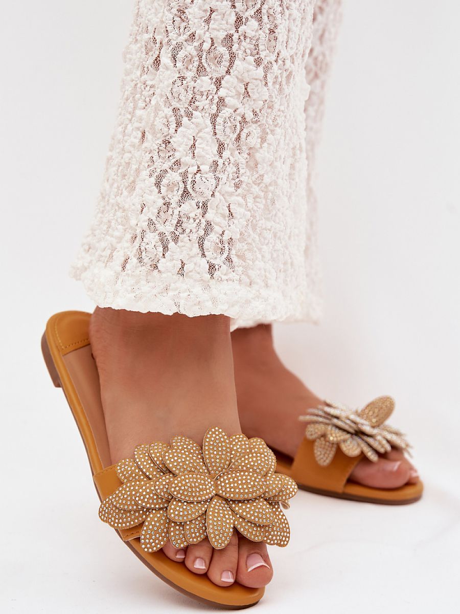  Flip-flops model 225388 Step in style 