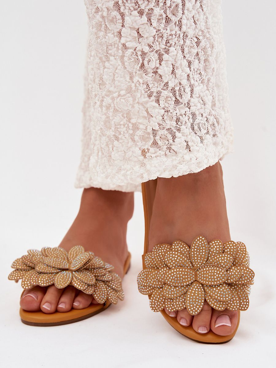  Flip-flops model 225388 Step in style 