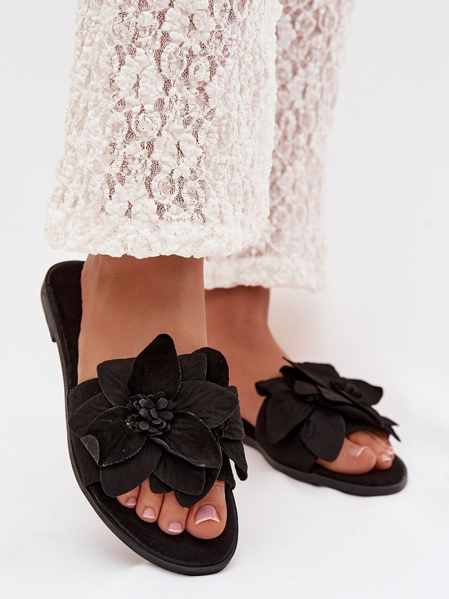  Flip-flops model 225390 Step in style 