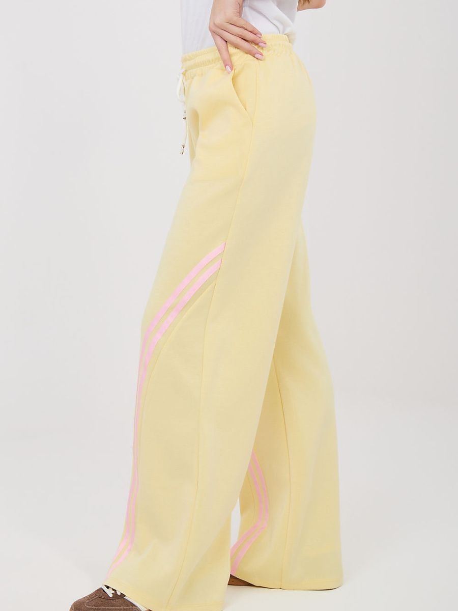  Tracksuit trousers model 225413 Rue Paris 