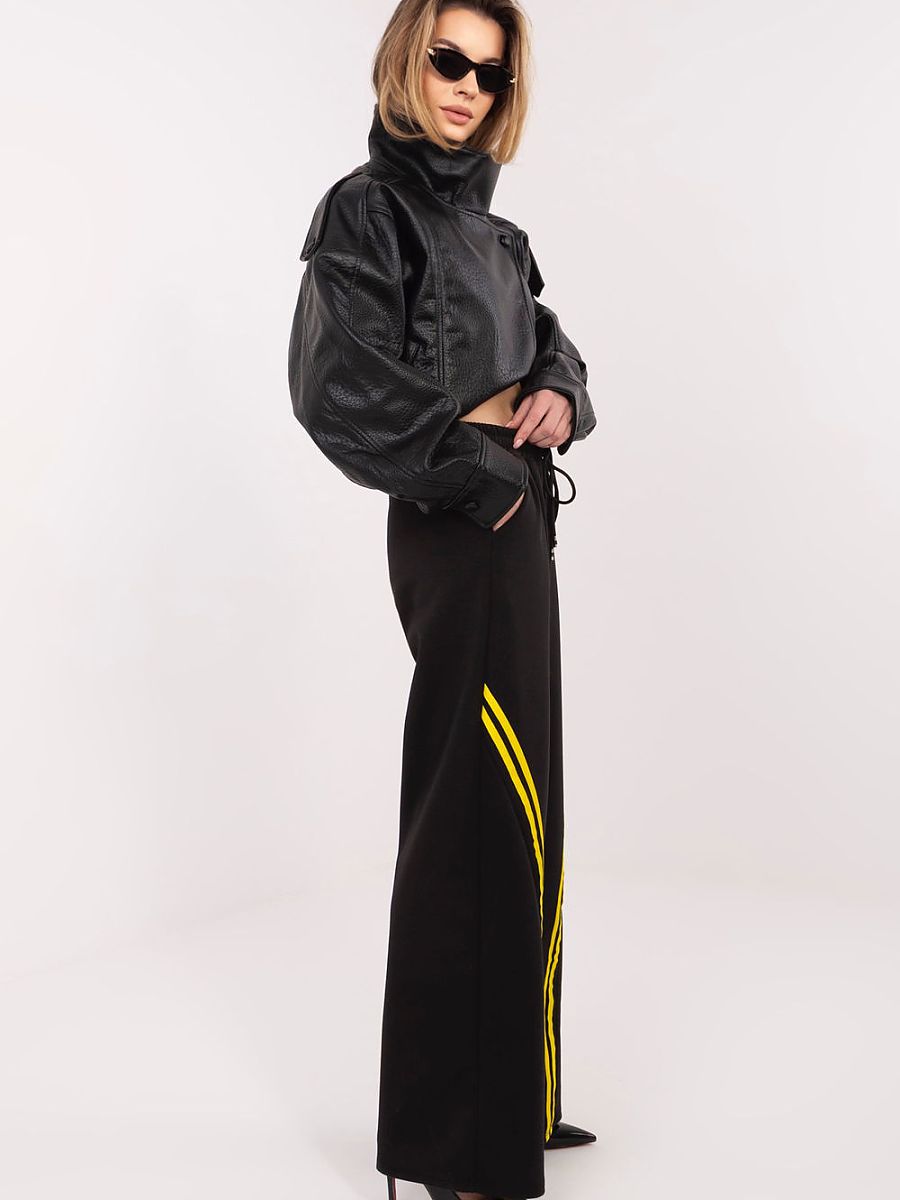 Tracksuit trousers model 225417 Rue Paris 