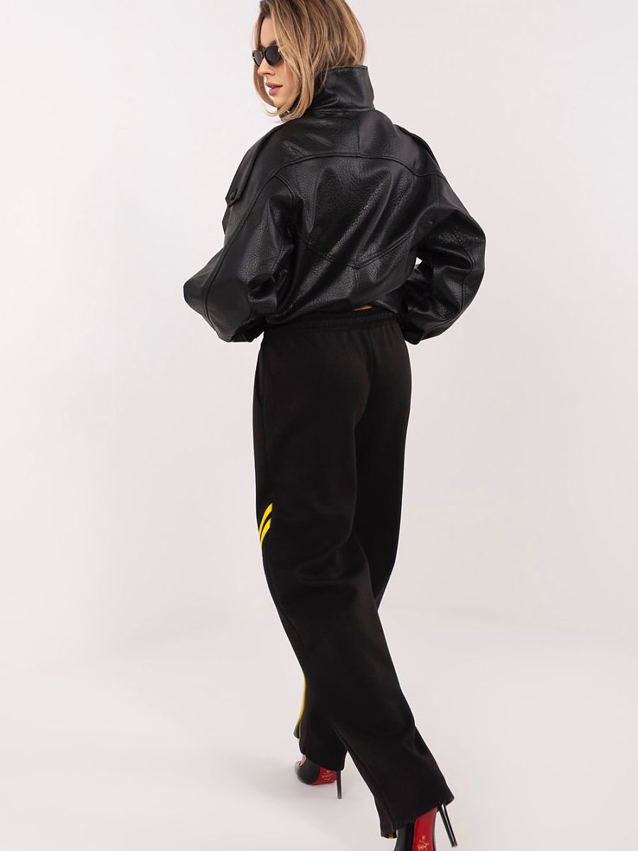  Tracksuit trousers model 225417 Rue Paris 