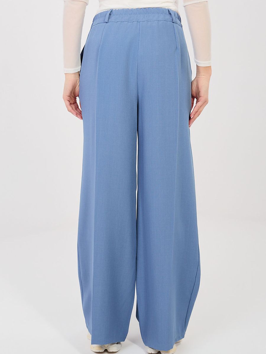  Women trousers model 225559 Rue Paris 