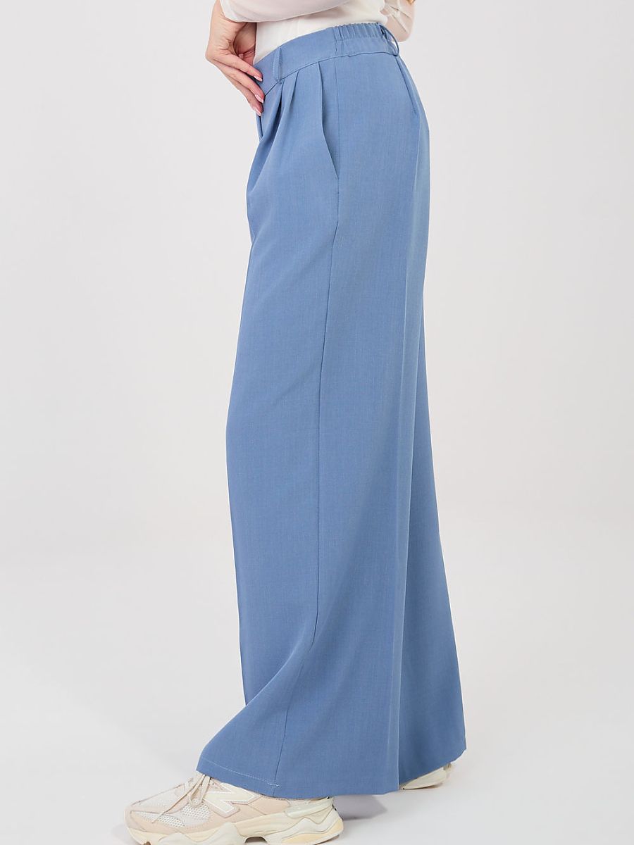  Women trousers model 225559 Rue Paris 