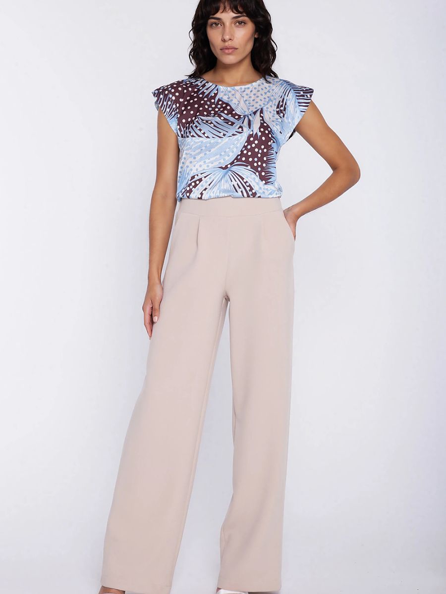  Women trousers model 225826 Nife 