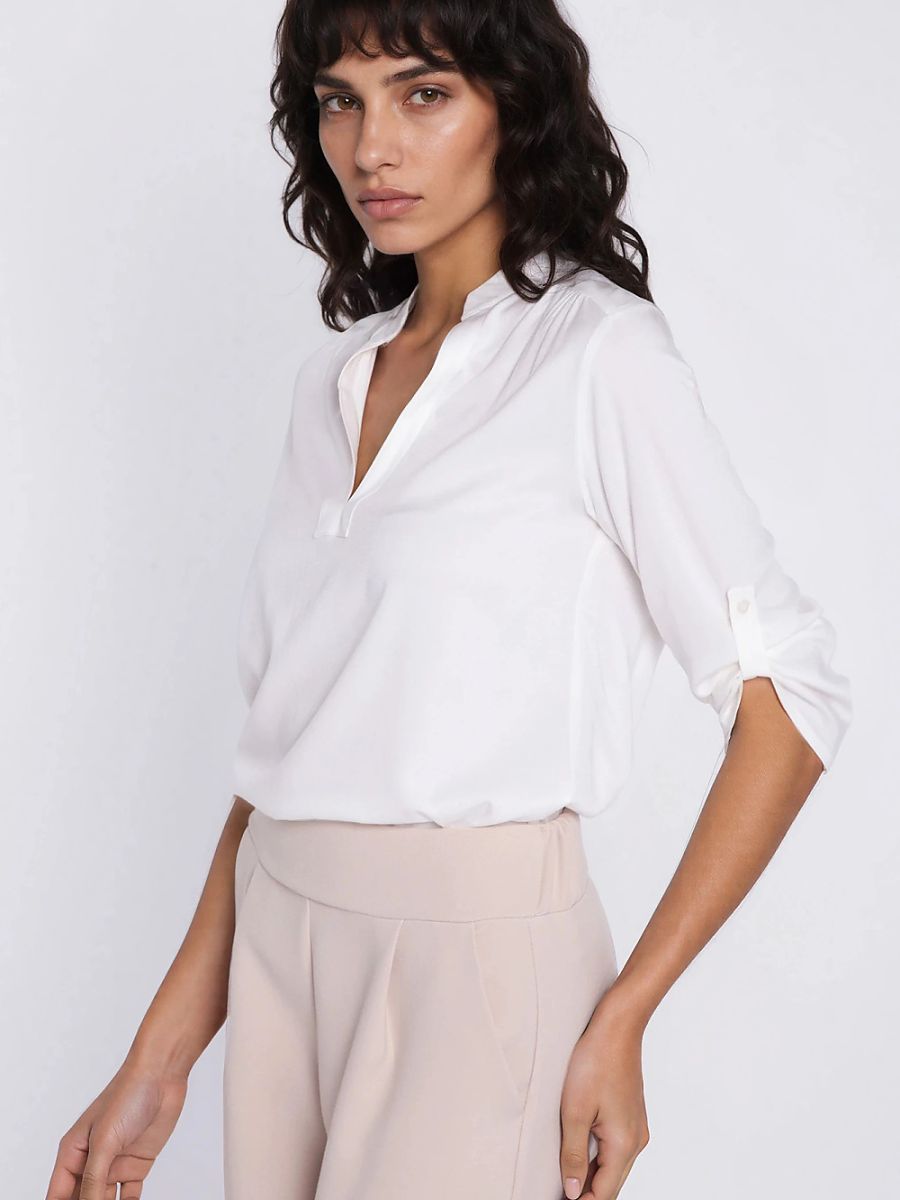  Blouse model 225831 Nife 