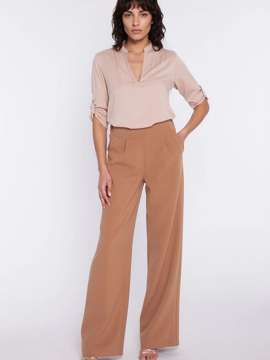  Blouse model 225832 Nife 
