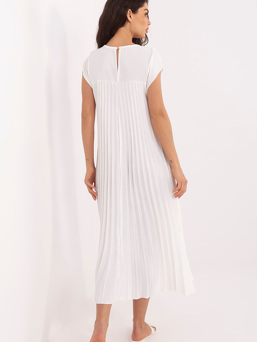  Daydress model 225847 Rue Paris 