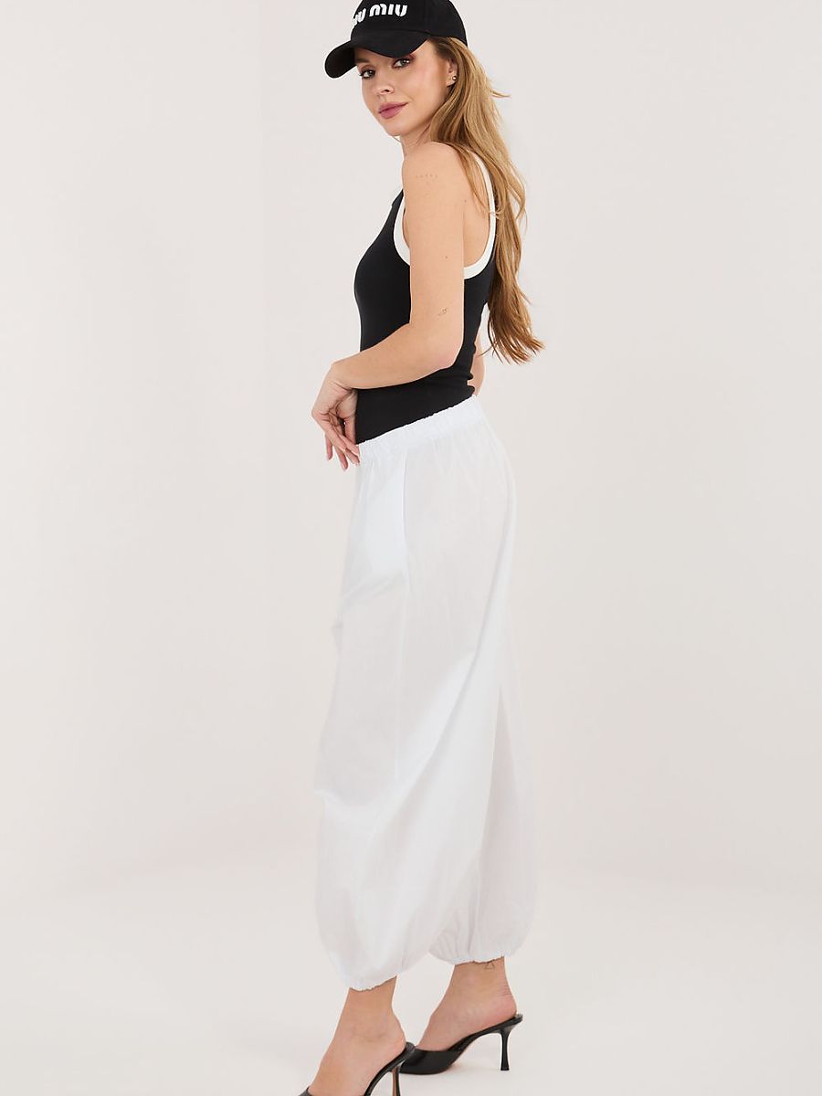  Women trousers model 225855 Rue Paris 